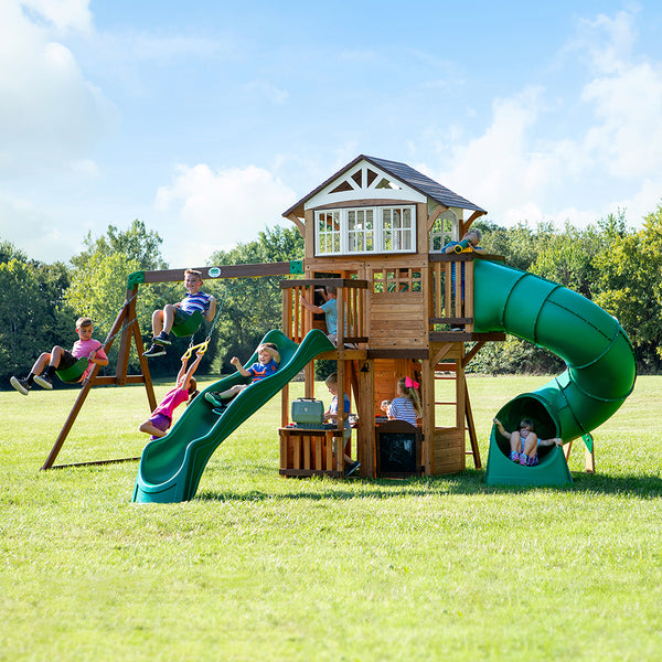 High Quality Design We work hard to make sure your swing set features design elements as stylish as they are strong.