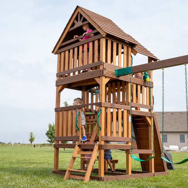 High Quality Design We work hard to make sure your swing set features design elements as stylish as they are strong.