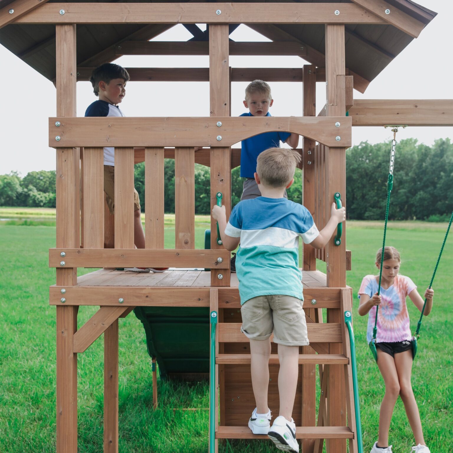 Lightning Ridge Swing Set Fort