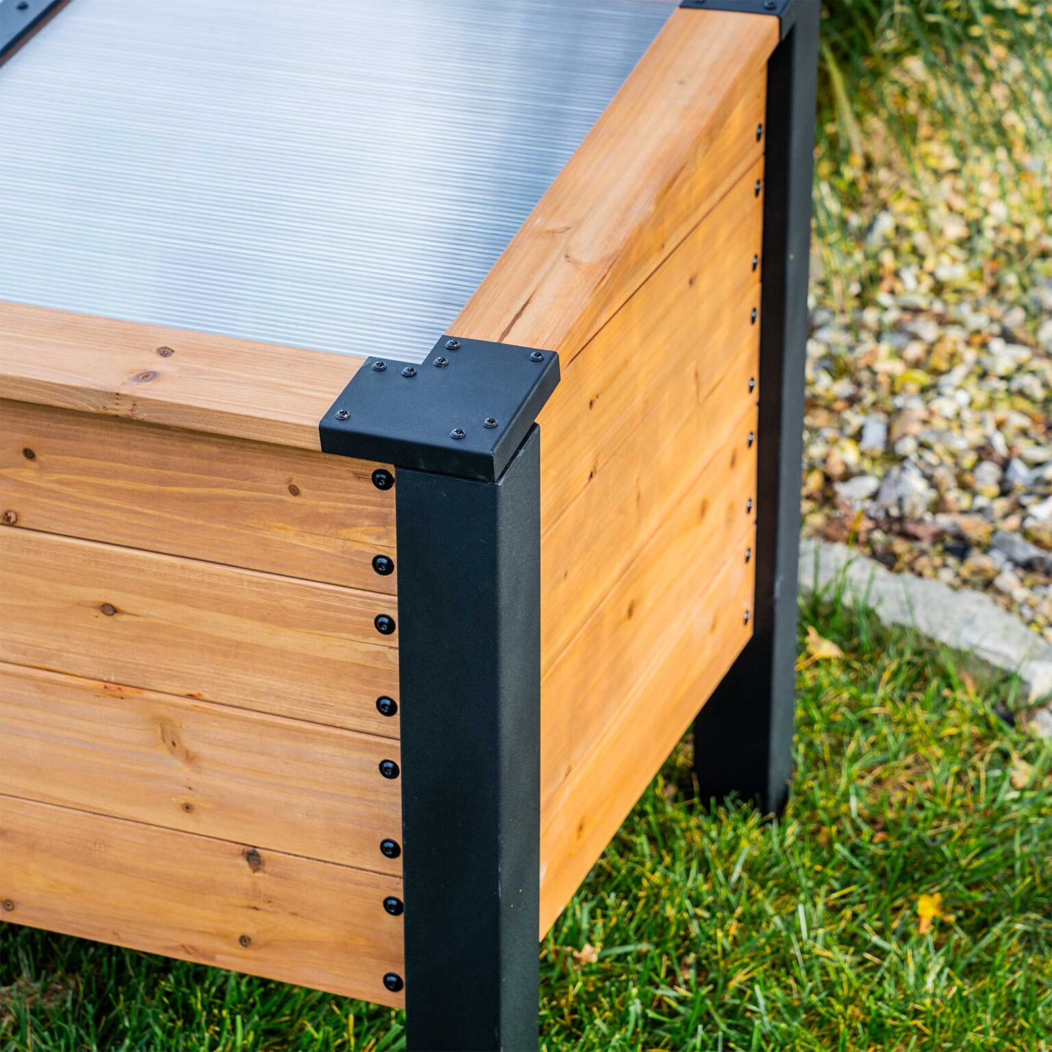 Aggie Cedar Cold Box Corner